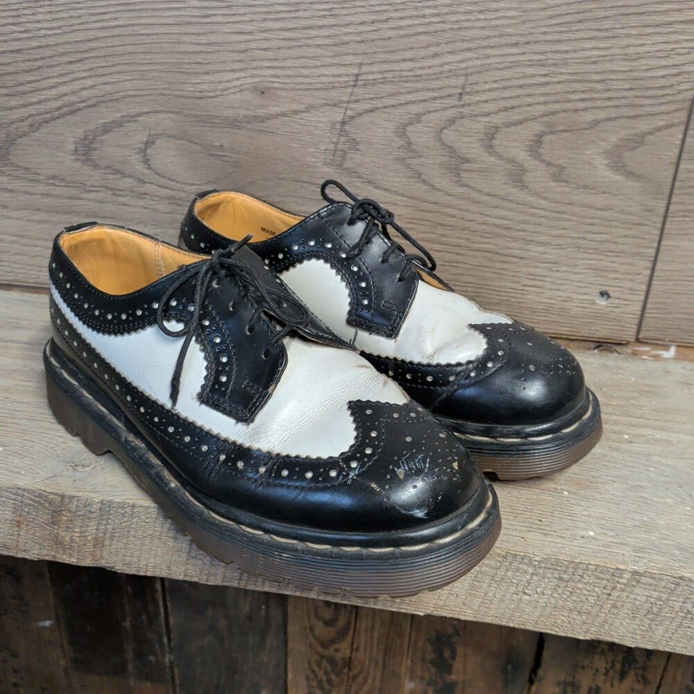 Dr. Doc Martens Vintage Black & White Brogue Oxfords Wingtips Womens Size 5